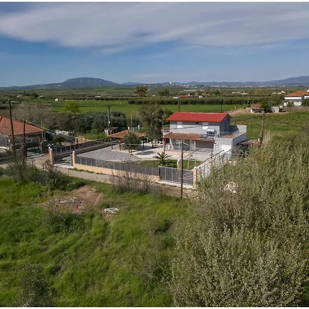Irinas Villa