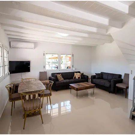 Villa Irinas
